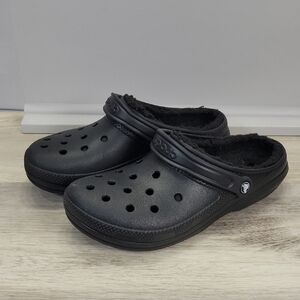 Black Clogs with Fleece Lining